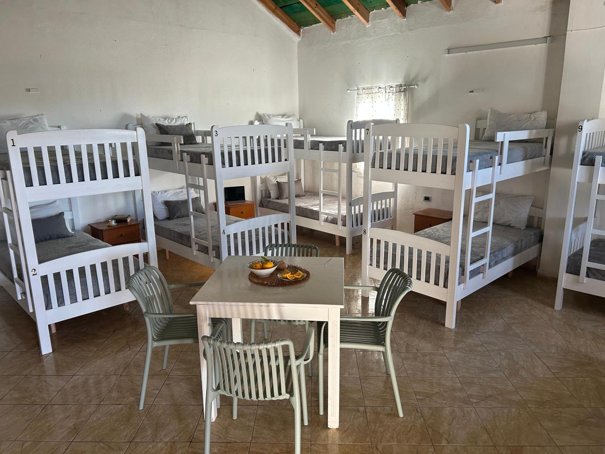 Hostel On The Hill - By Filikuri Beach Himarë Exteriér fotografie